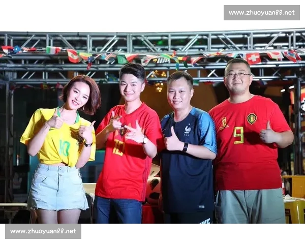 高清足球赛事直播APP下载指南畅享全球赛场精彩即时比分数据分析权威解说 - 副本 (57) - 副本 - 副本 - 副本